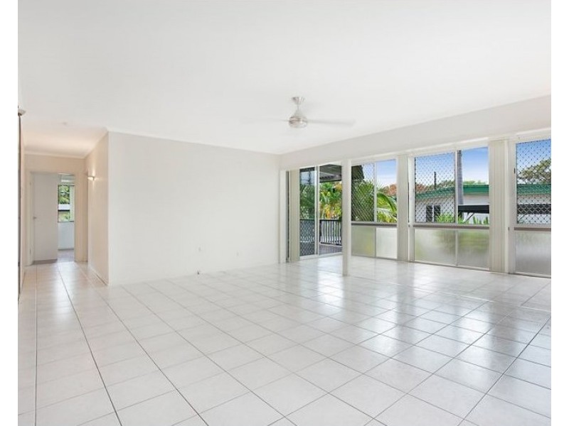 7 Waitara Street, Chermside West QLD 4032