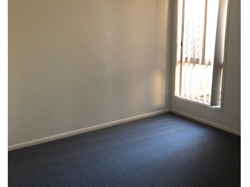 2/40 Coman Street South, Rothwell QLD 4022