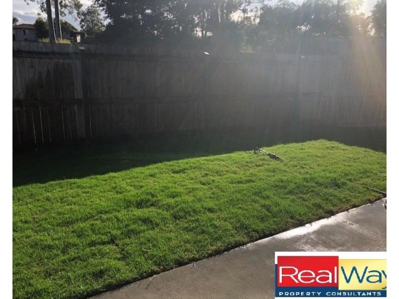 2/40 Coman Street South, Rothwell QLD 4022