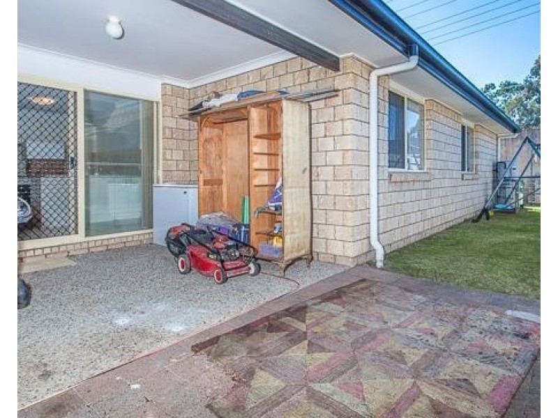 2/18 Cadel Crescent, Rothwell QLD 4022