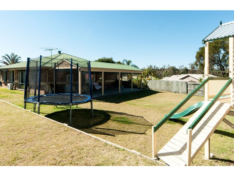 101 Equestrian Drive, Yamanto QLD 4305