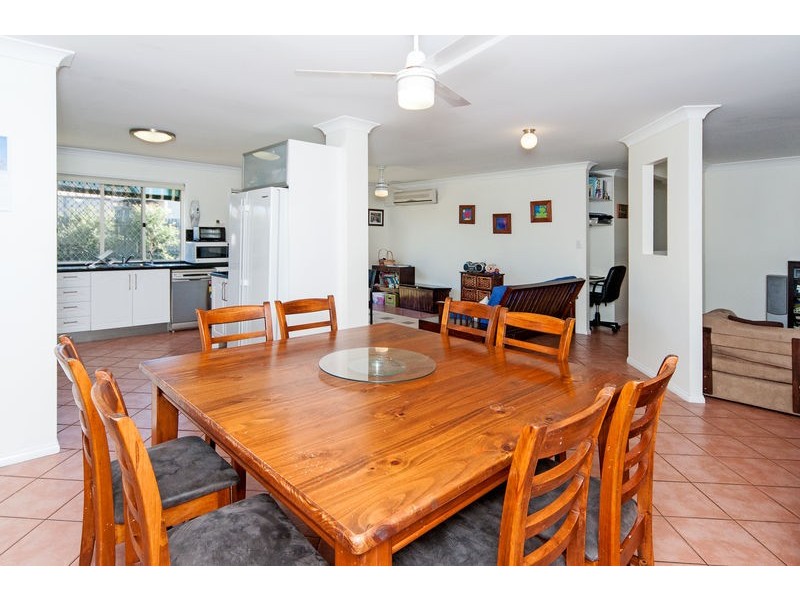 101 Equestrian Drive, Yamanto QLD 4305