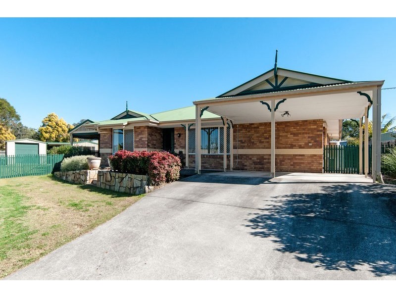 101 Equestrian Drive, Yamanto QLD 4305