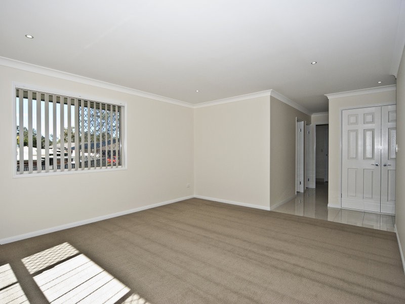 8 Gregory Street, Wulkuraka QLD 4305