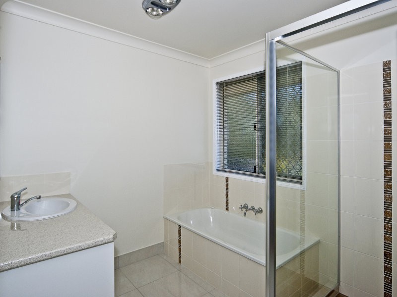 8 Gregory Street, Wulkuraka QLD 4305