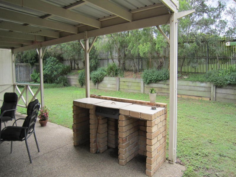 97 Equestrian Drive, Yamanto QLD 4305