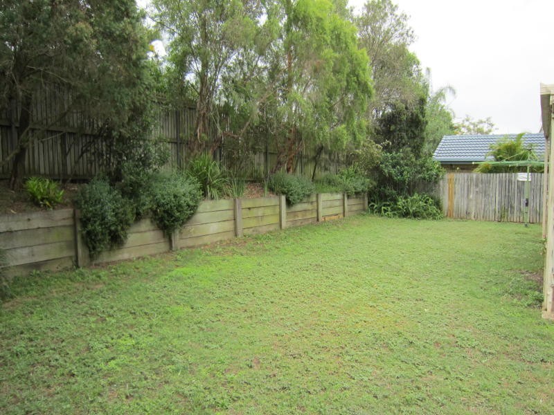 97 Equestrian Drive, Yamanto QLD 4305