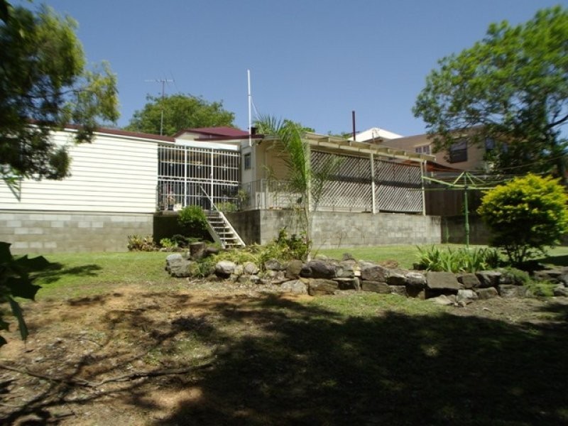 6 Adam Street, Bundamba QLD 4304