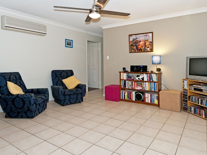 30 Rockman Drive, Raceview QLD 4305