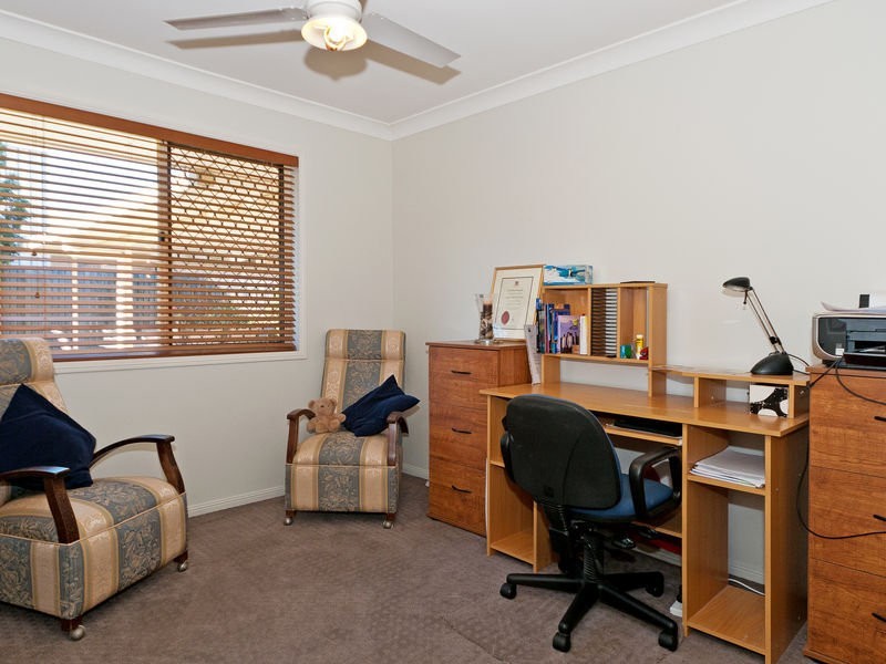 30 Rockman Drive, Raceview QLD 4305