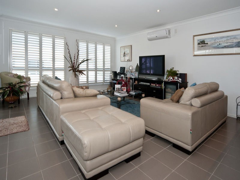 36/45 Sealy Street, Silkstone QLD 4304