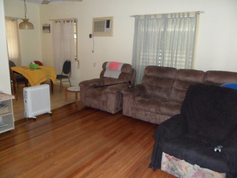 5 Barry Street, East Ipswich QLD 4305