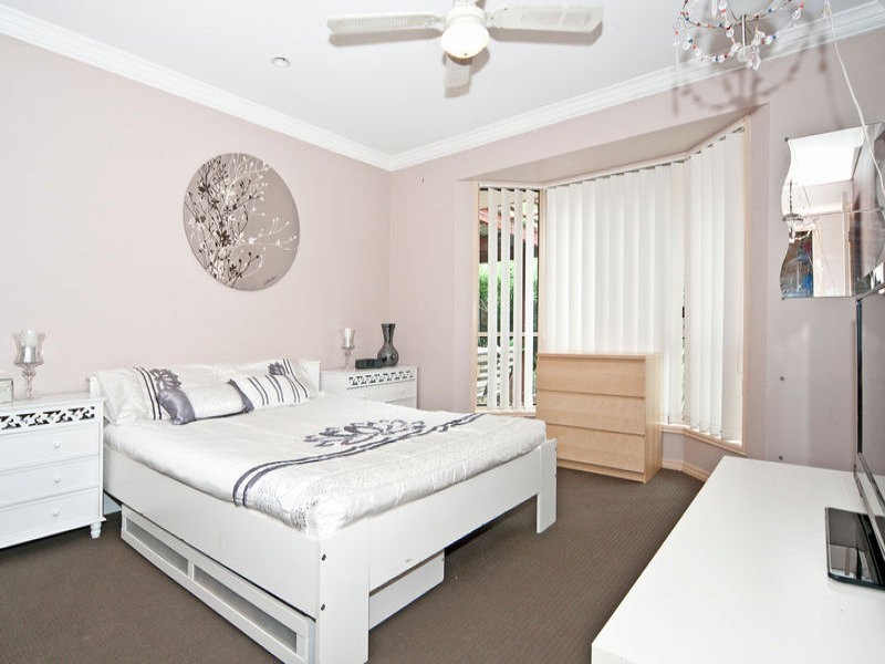 32 Jacana Crescent, Flinders View QLD 4305