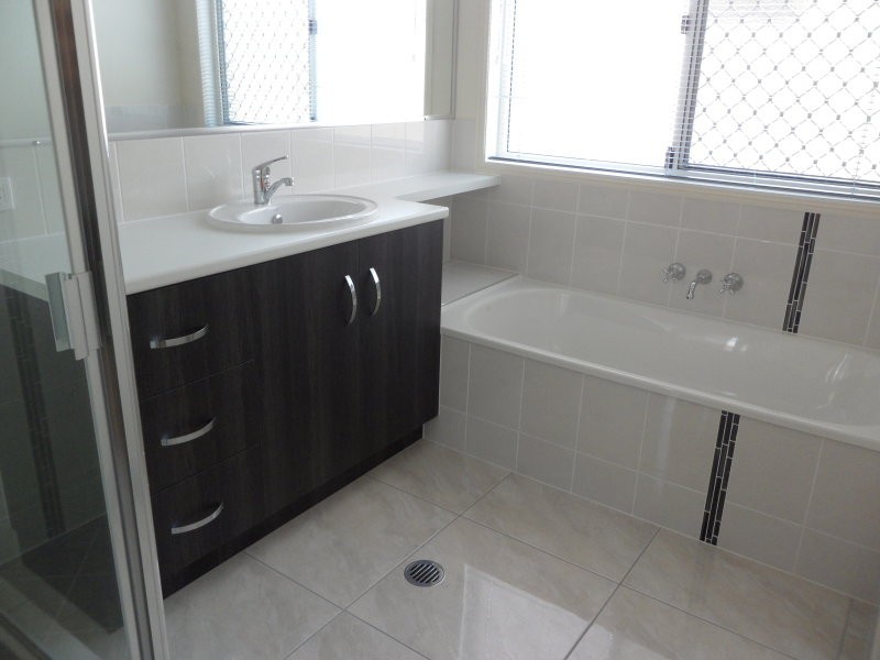7 Sulzberger Court, Flinders View QLD 4305