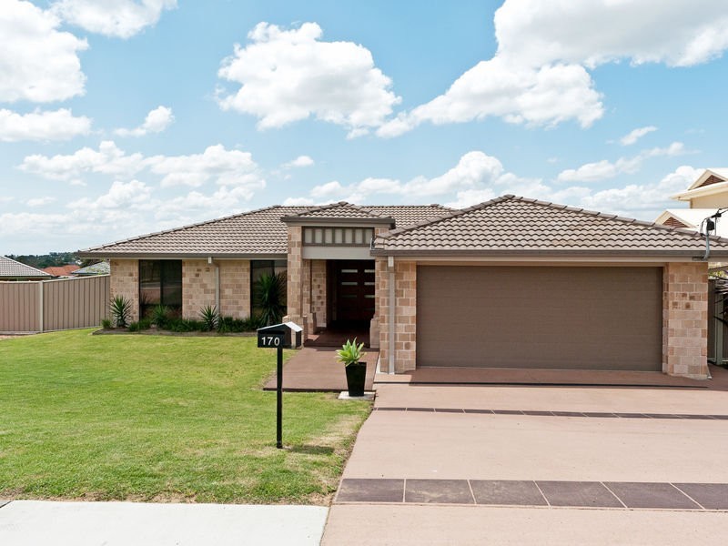 170 Edwards Street, Raceview QLD 4305