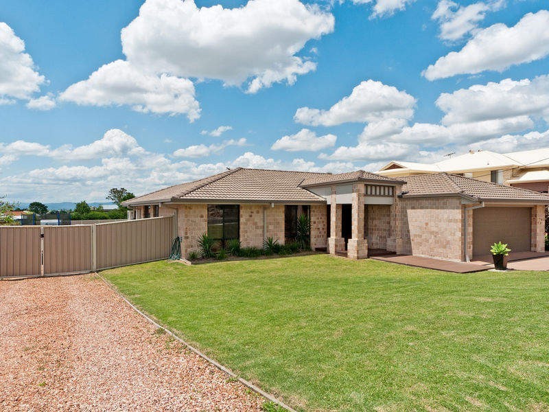 170 Edwards Street, Raceview QLD 4305