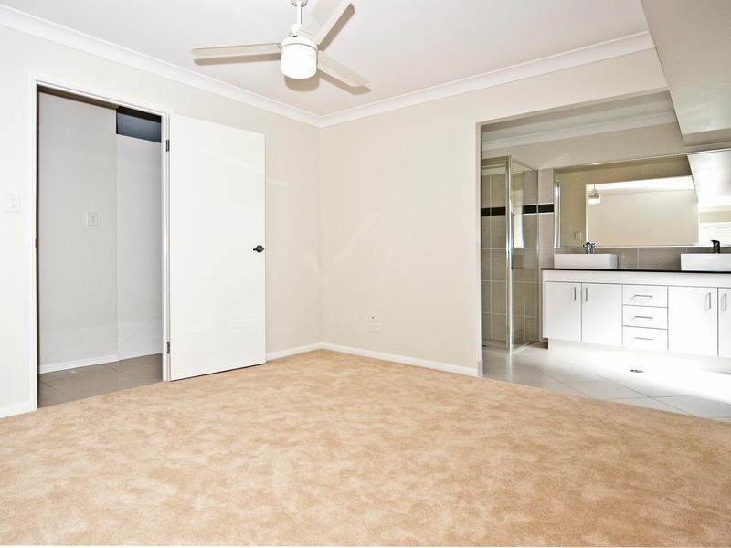1 Ruthven Court, Yamanto QLD 4305
