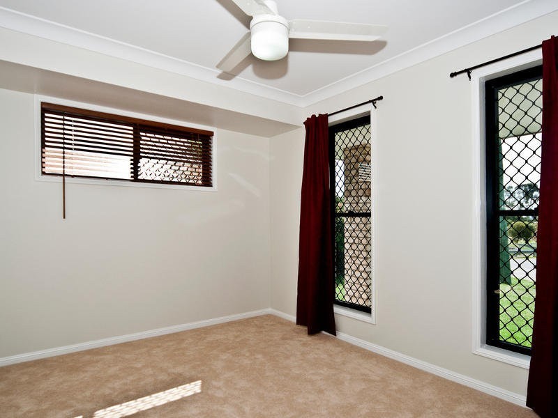 1 Ruthven Court, Yamanto QLD 4305