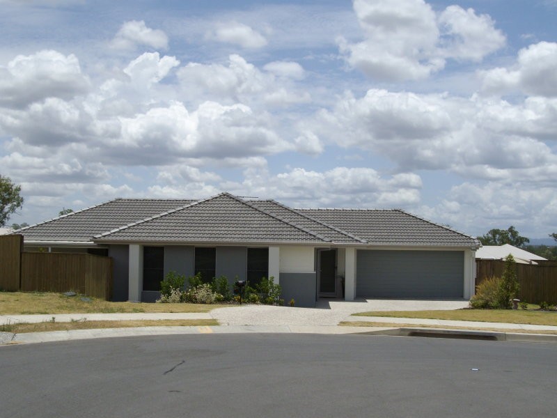 30 Bosswood Court, Yamanto QLD 4305