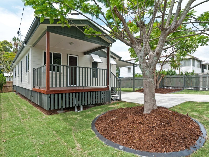 50 Mary Street, Blackstone QLD 4304