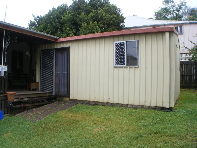 186 Blackstone Road, Silkstone QLD 4304