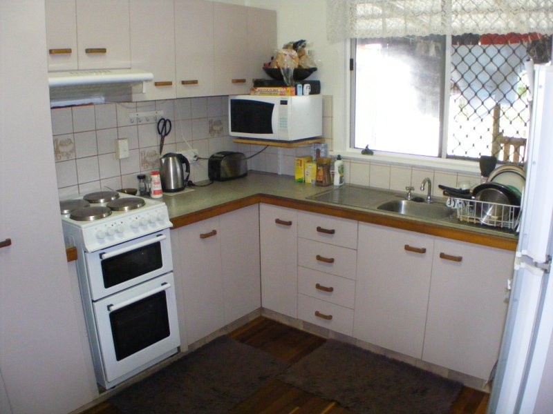 186 Blackstone Road, Silkstone QLD 4304