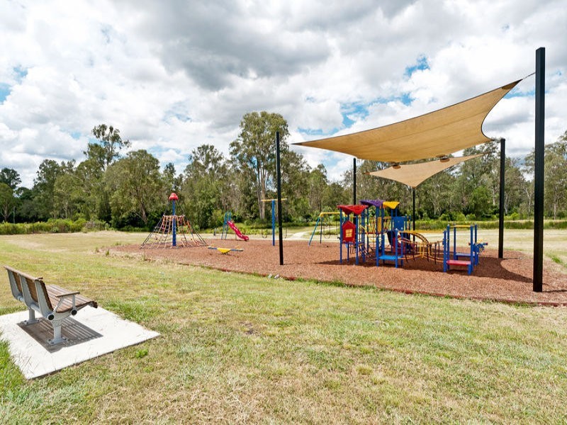 2 Sirmione Street, Raceview QLD 4305
