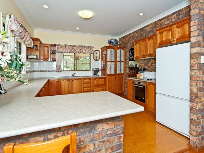 183 Winland Drive, Deebing Heights QLD 4306