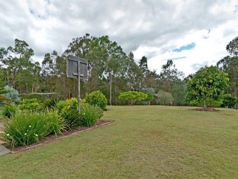 183 Winland Drive, Deebing Heights QLD 4306