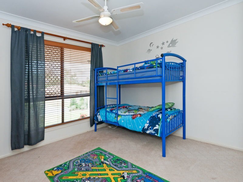 38 Lakeview Drive, Deebing Heights QLD 4306