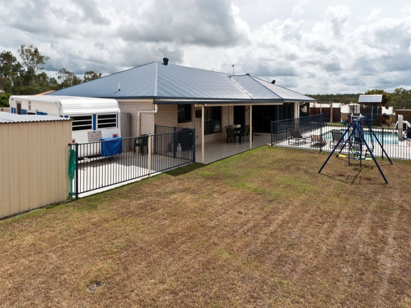 38 Lakeview Drive, Deebing Heights QLD 4306