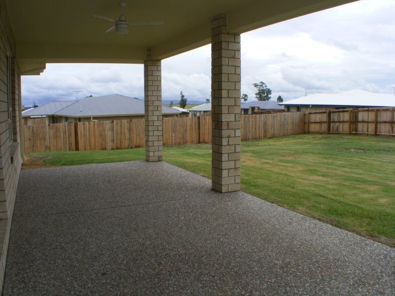 53 Tulip Street, Yamanto QLD 4305