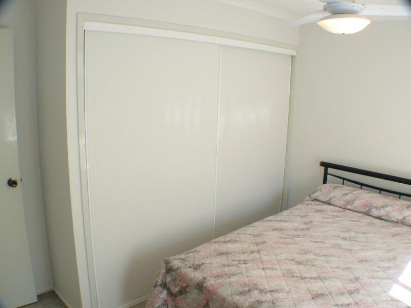 9 Helmsley Court, Yamanto QLD 4305