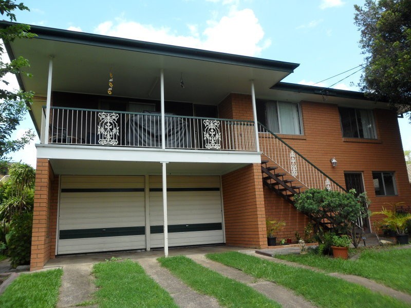 18 Beechwood Drive, Yamanto QLD 4305
