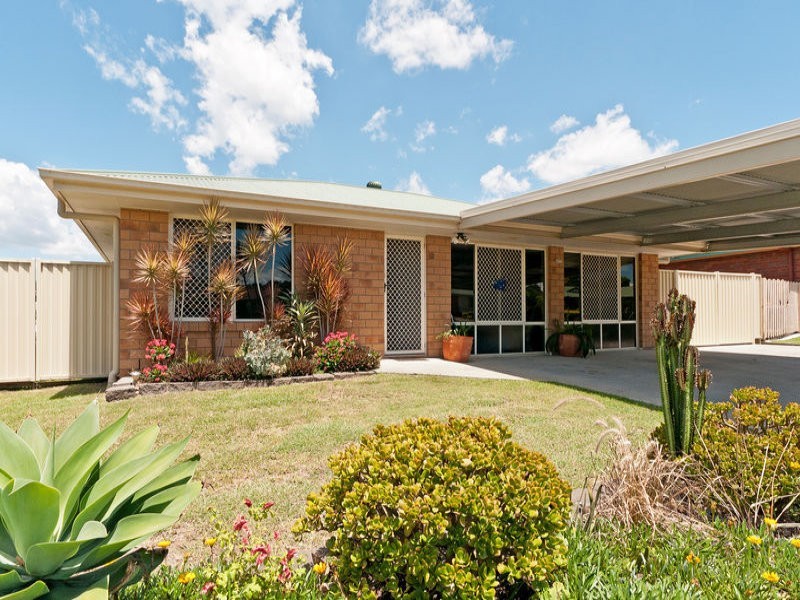 18 Toft Drive, Raceview QLD 4305