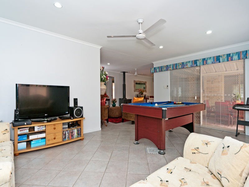 40 Kentia Circuit, Flinders View QLD 4305