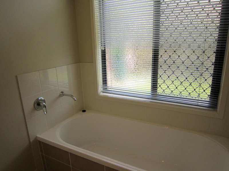 11 Piccadilly Court, Deebing Heights QLD 4306