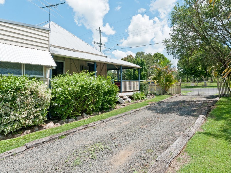 39 Old Toowoomba Road, One Mile QLD 4305