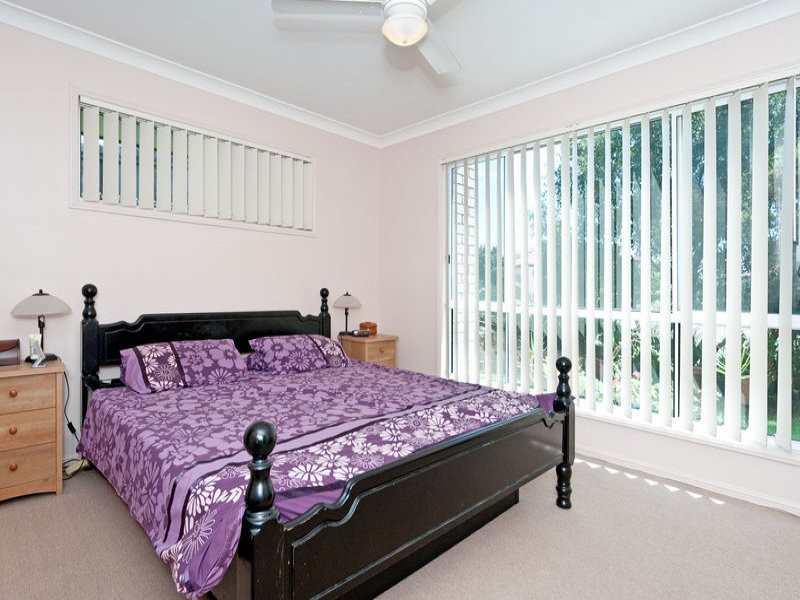 8 Windsor Court, Deebing Heights QLD 4306