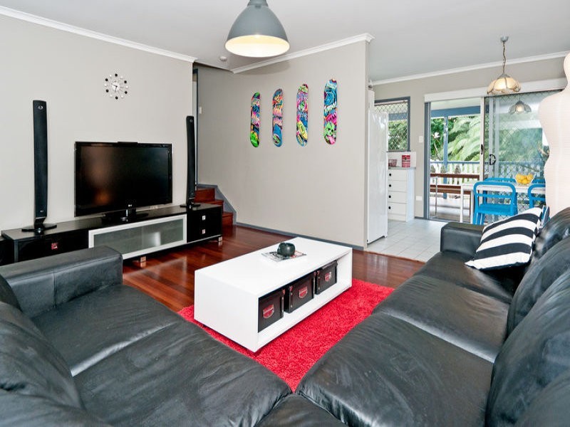 13 Boundary Street, Moores Pocket QLD 4305