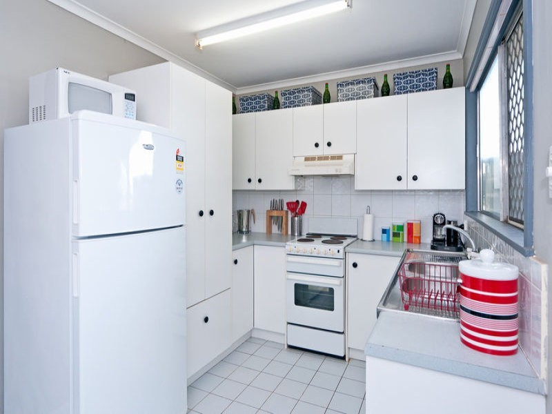 13 Boundary Street, Moores Pocket QLD 4305