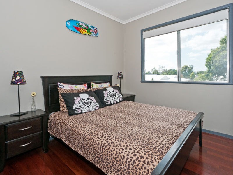13 Boundary Street, Moores Pocket QLD 4305