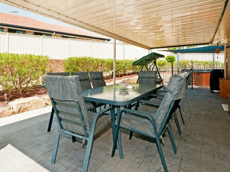 107 Kensington Drive, Flinders View QLD 4305