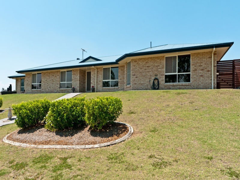 107 Kensington Drive, Flinders View QLD 4305