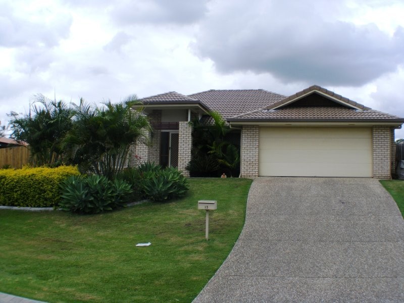 13 Chelsea Close, Flinders View QLD 4305