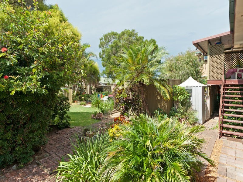 13 Chelsea Close, Flinders View QLD 4305