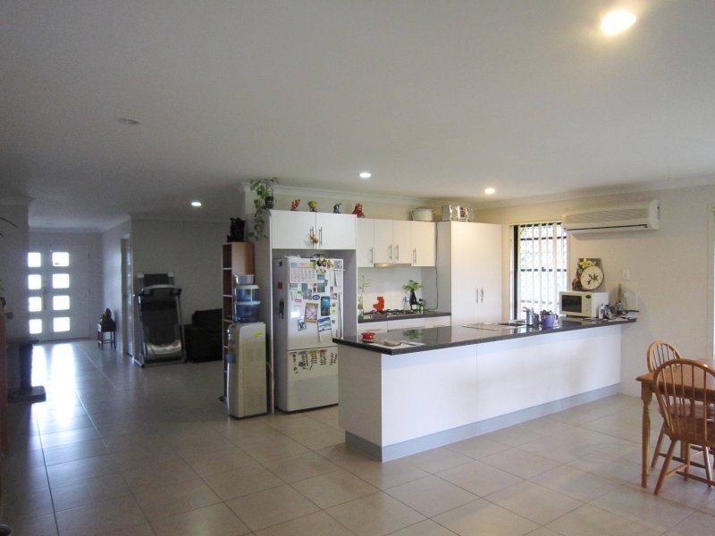 4 Campbell Court, Redbank Plains QLD 4301