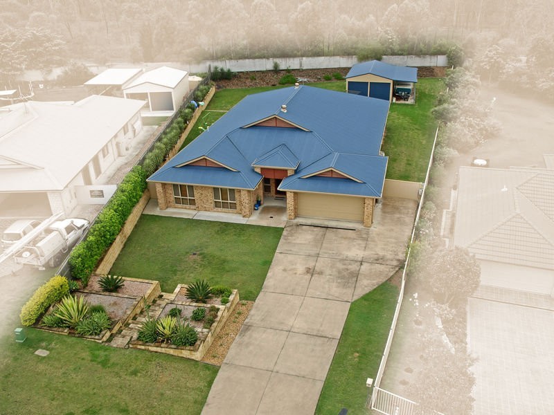 84 Kensington Drive, Flinders View QLD 4305