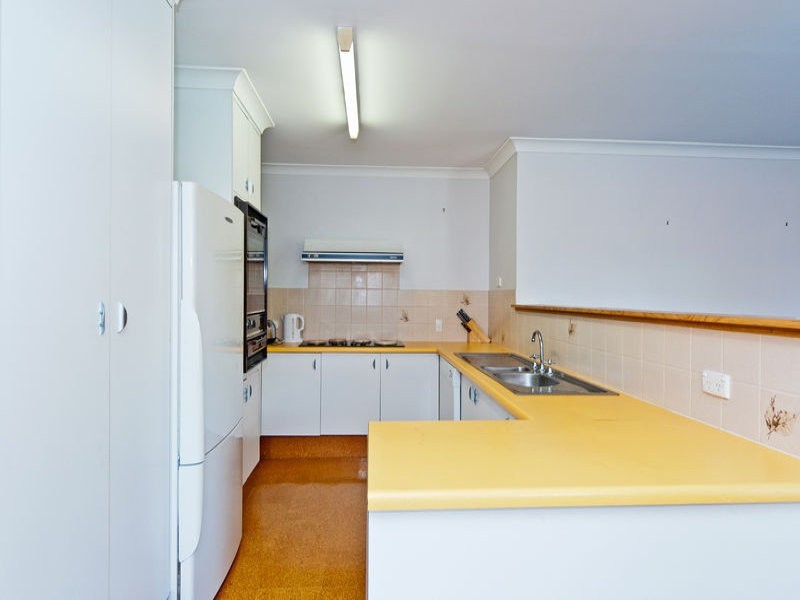 7 Eton Avenue, Flinders View QLD 4305