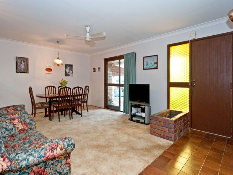 7 Eton Avenue, Flinders View QLD 4305